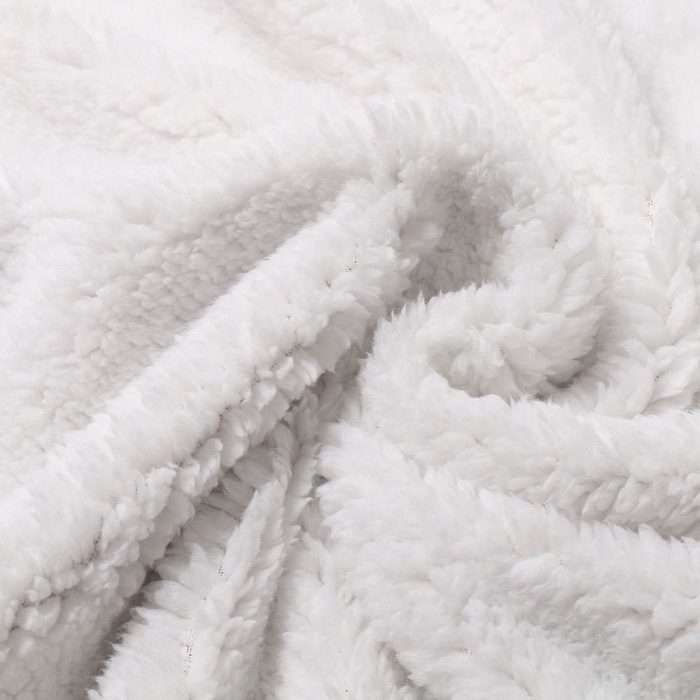 Jacquard Flannel Sherpa Blanket - Image 5